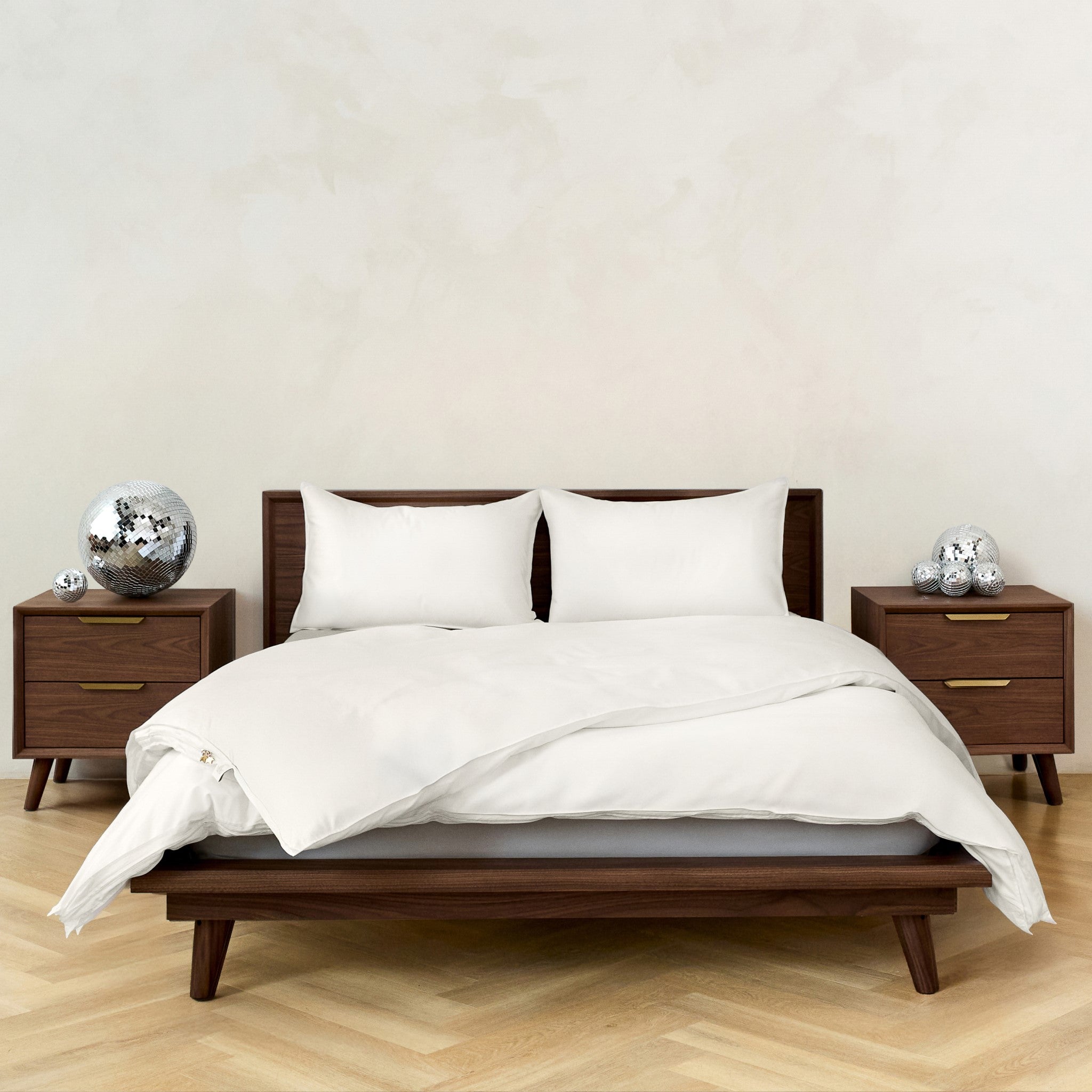 Classic White Envelope Pillowcase