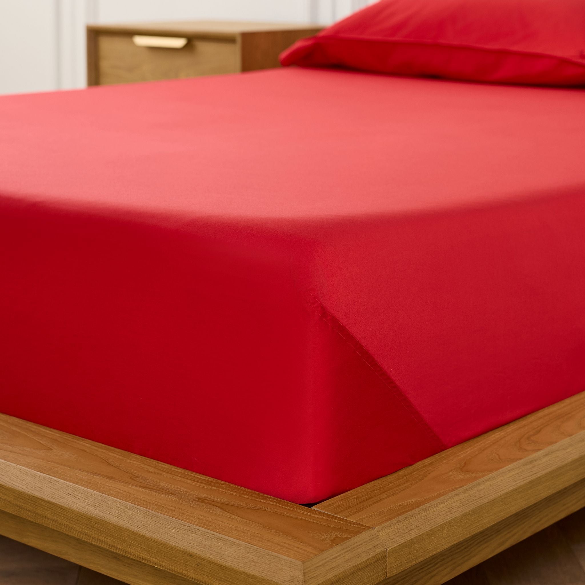 Cardinal Fitted Sheet